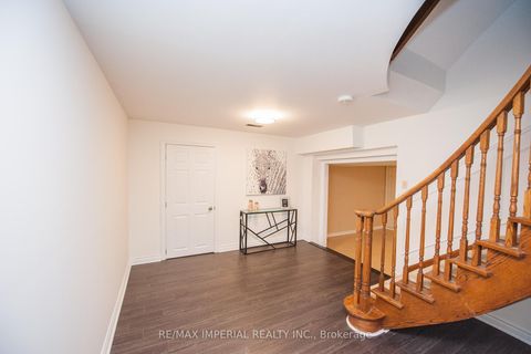 Photo 24 at 11 Riderwood Drive E, Windfields, Toronto