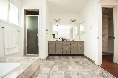 Photo 45 at 11 Riderwood Drive E, Windfields, Toronto