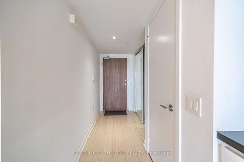 Photo 9 at 1003 - 75 Queens Wharf Road, Waterfront Communities C1, Toronto