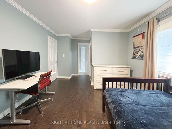 Photo 25 at 5515 Doctor Peddle Crescent, Churchill Meadows, Mississauga