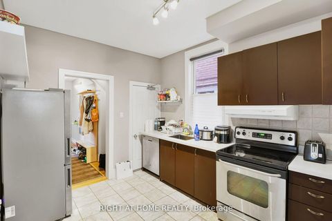 Photo 26 at 152 Wright Avenue, Roncesvalles, Toronto