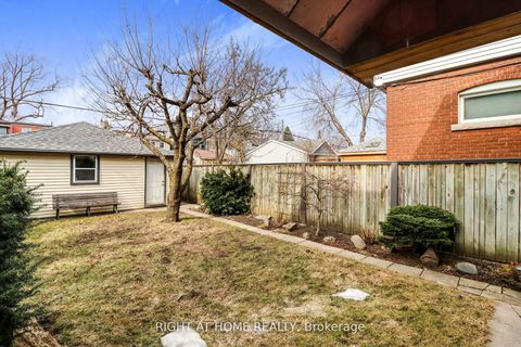 Photo 33 at 152 Wright Avenue, Roncesvalles, Toronto