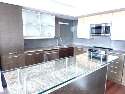 Photo 4 at 833 - 8 Telegram Mews, Waterfront Communities C1, Toronto