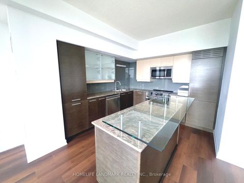 Photo 5 at 833 - 8 Telegram Mews, Waterfront Communities C1, Toronto