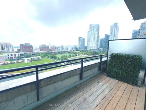 Photo 15 at 833 - 8 Telegram Mews, Waterfront Communities C1, Toronto