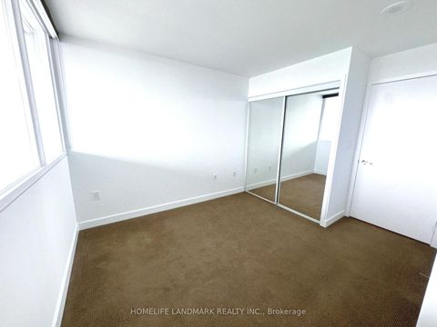 Photo 18 at 833 - 8 Telegram Mews, Waterfront Communities C1, Toronto