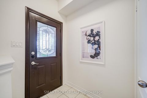 Photo 5 at 4 Thornhill Woods Drive, Patterson, Vaughan