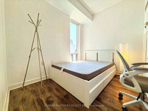 Photo 6 at 1202 - 85 Bloor Street E, Yonge Corridor, Toronto Photo 6 at 1202 - 85 Bloor Street E, Yonge Corridor, Toronto