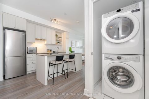 Photo 3 at 723 - 50 George Butchart Drive, CFB, Toronto