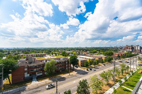 Photo 21 at 723 - 50 George Butchart Drive, CFB, Toronto