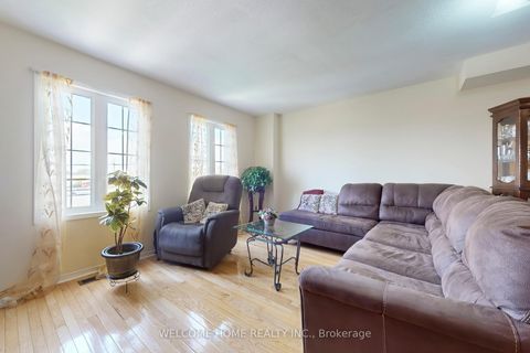 Photo 1 at 107 Torbarrie Road, CFB, Toronto