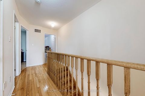 Photo 17 at 107 Torbarrie Road, CFB, Toronto