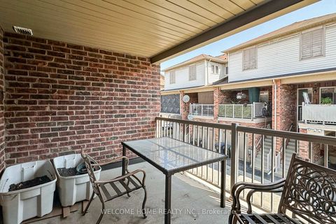 Photo 25 at 107 Torbarrie Road, CFB, Toronto