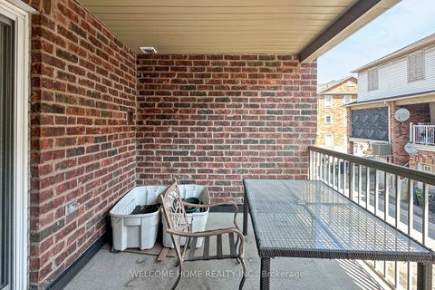 Photo 26 at 107 Torbarrie Road, CFB, Toronto