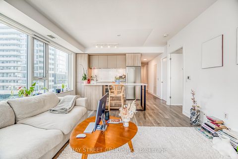Photo 15 at 513 - 35 Tubman Street, Regent Park, Toronto