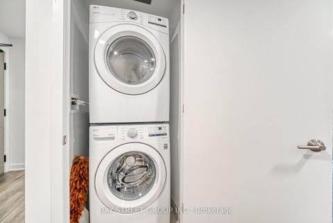 Photo 22 at 513 - 35 Tubman Street, Regent Park, Toronto