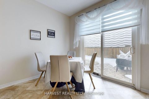 Photo 14 at 34 Ulson Drive, Oak Ridges, Richmond Hill