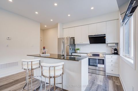Photo 6 at 18 - 6 Sayers Lane, Oak Ridges, Richmond Hill