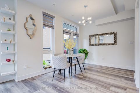 Photo 11 at 18 - 6 Sayers Lane, Oak Ridges, Richmond Hill