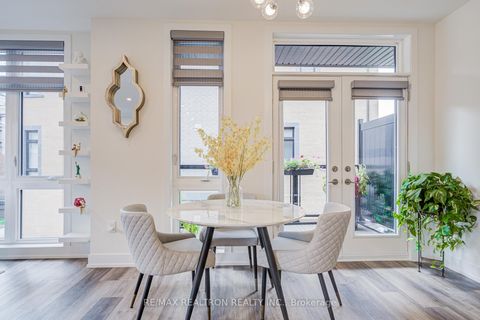 Photo 12 at 18 - 6 Sayers Lane, Oak Ridges, Richmond Hill