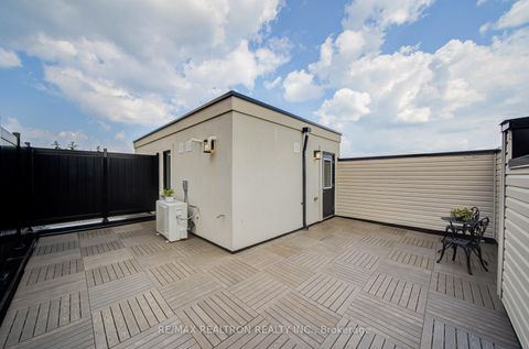 Photo 29 at 18 - 6 Sayers Lane, Oak Ridges, Richmond Hill