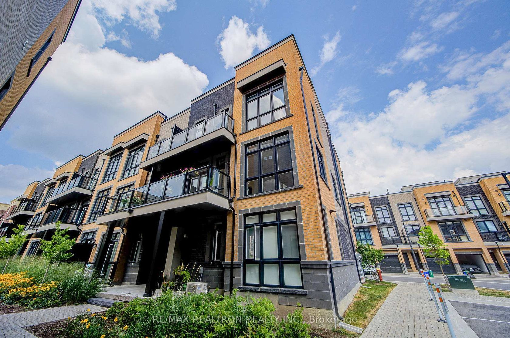 18 - 6 Sayers Lane, Oak Ridges, Richmond Hill 