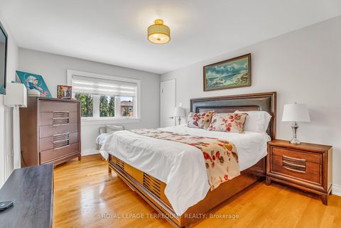 Photo 22 at 13 Bourdon Avenue, Rustic, Toronto