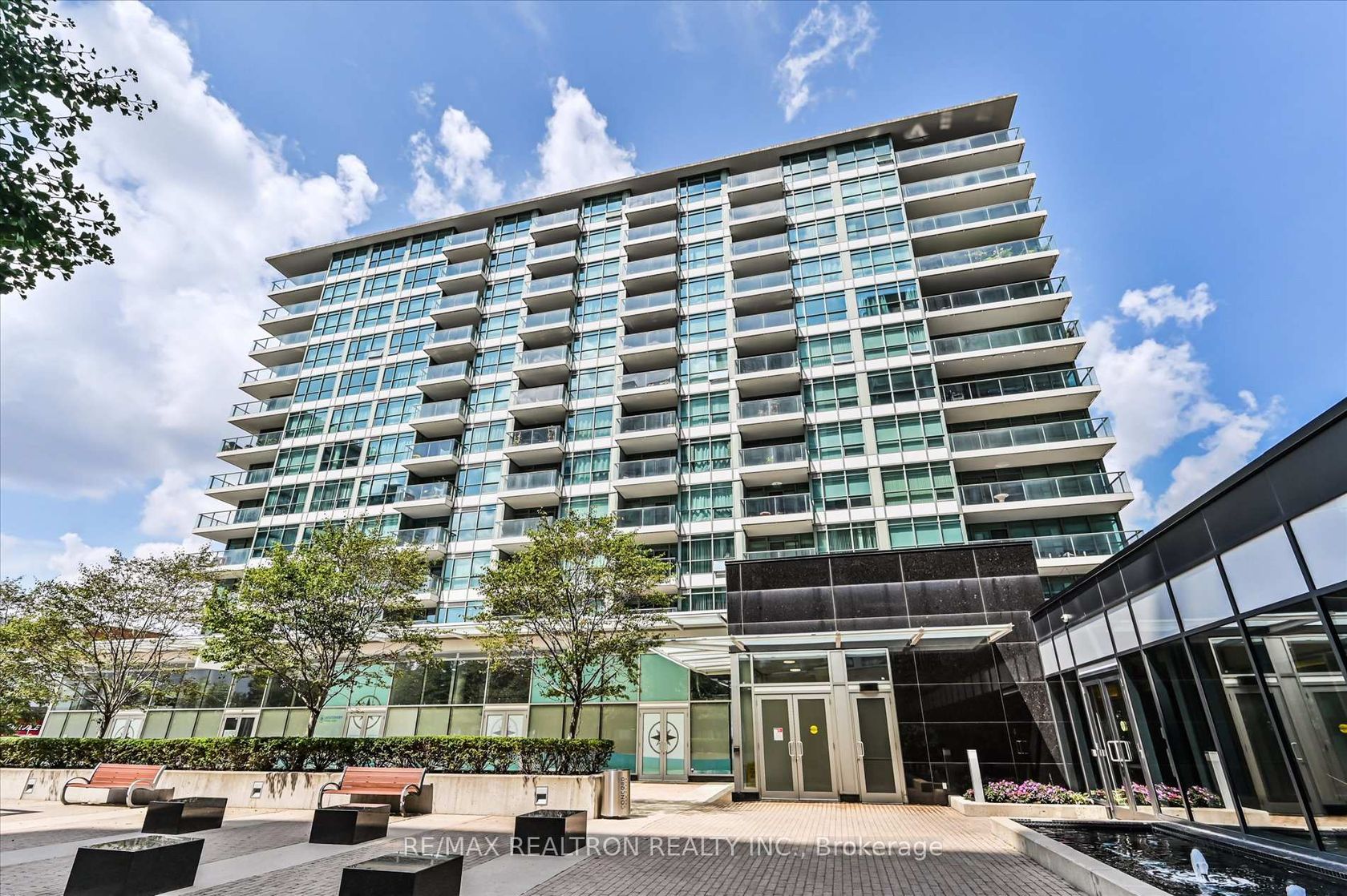 1110 - 15 Singer Court, Bayview Village, Toronto 