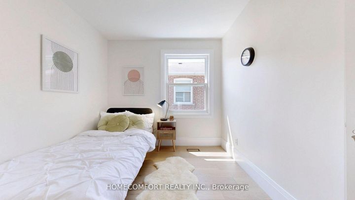 Photo 21 at 34 Crosland Drive, Maryvale, Toronto