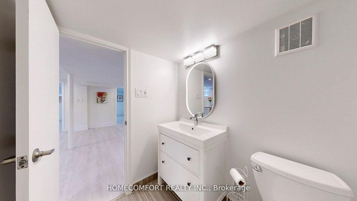Photo 35 at 34 Crosland Drive, Maryvale, Toronto