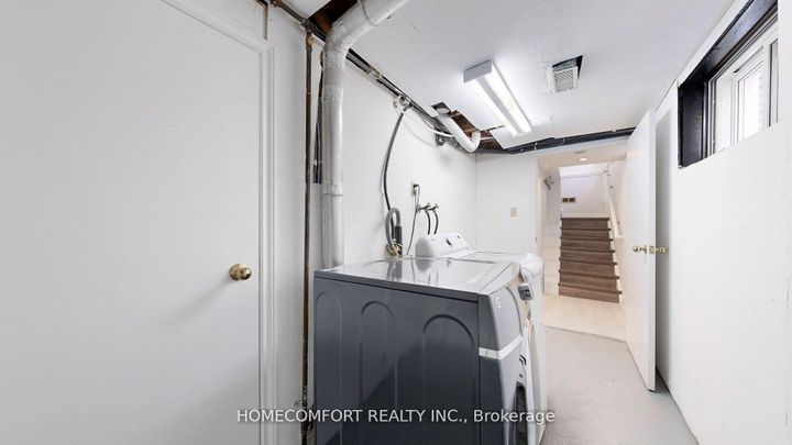 Photo 36 at 34 Crosland Drive, Maryvale, Toronto