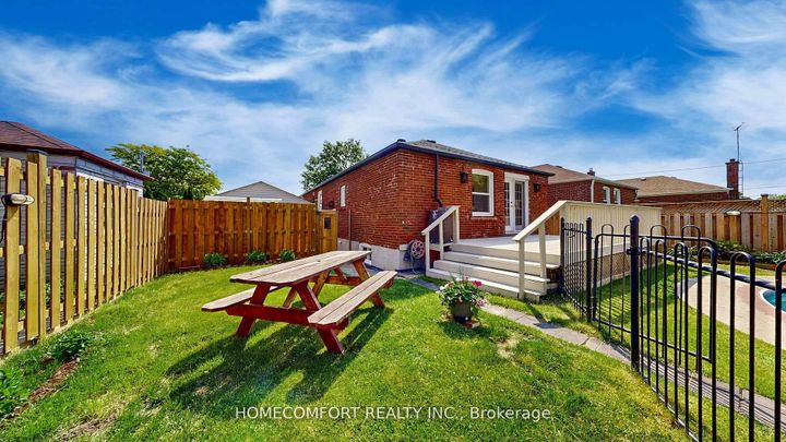 Photo 41 at 34 Crosland Drive, Maryvale, Toronto