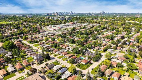 Photo 42 at 34 Crosland Drive, Maryvale, Toronto