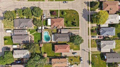 Photo 43 at 34 Crosland Drive, Maryvale, Toronto