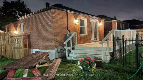 Photo 45 at 34 Crosland Drive, Maryvale, Toronto