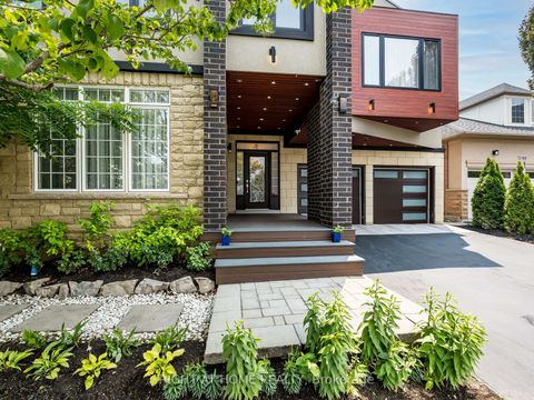 Photo 2 at 3176 Stockdbridge Avenue, BC Bronte Creek, Oakville