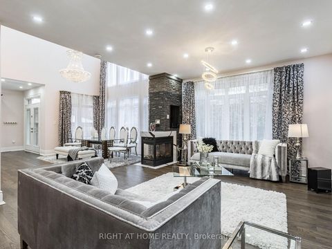 Photo 19 at 3176 Stockdbridge Avenue, BC Bronte Creek, Oakville