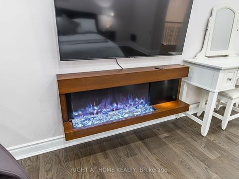Photo 25 at 3176 Stockdbridge Avenue, BC Bronte Creek, Oakville