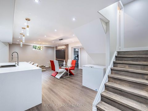 Photo 37 at 3176 Stockdbridge Avenue, BC Bronte Creek, Oakville
