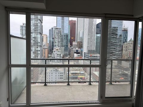 Photo 8 at 1706 - 290 Adelaide Street W, Waterfront Communities C1, Toronto