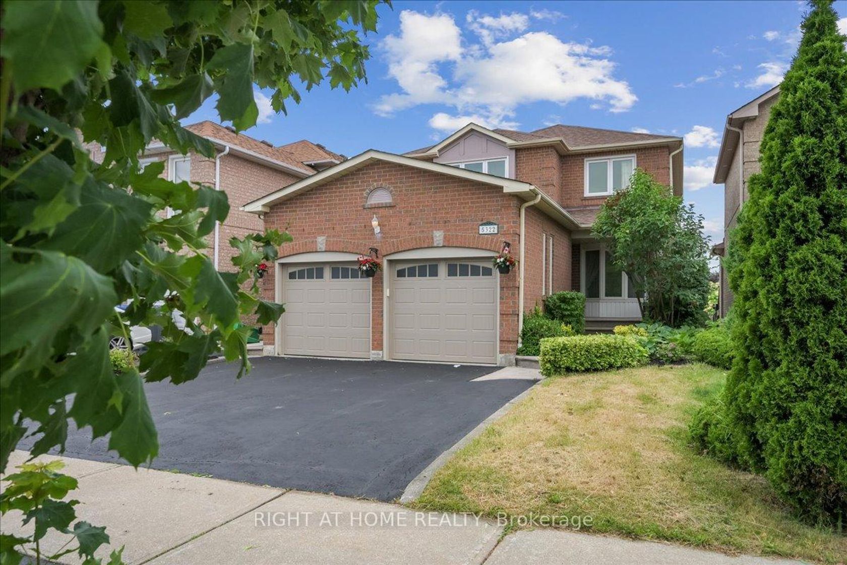 5322 Lismic Boulevard, East Credit, Mississauga 
