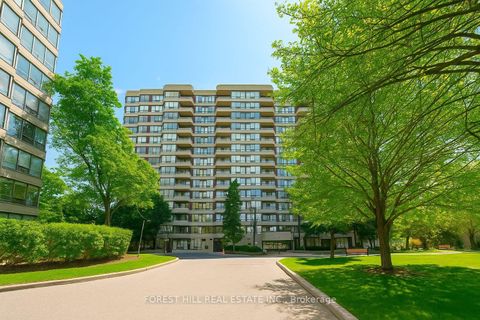 Photo 42 at 709 - 91 Townsgate Drive, Yorkhill, Vaughan