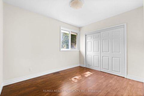 Photo 25 at 145 Wolfdale Avenue, SW Southwest, Oakville