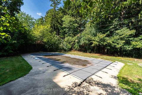 Photo 33 at 145 Wolfdale Avenue, SW Southwest, Oakville