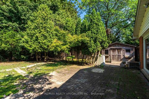 Photo 37 at 145 Wolfdale Avenue, SW Southwest, Oakville