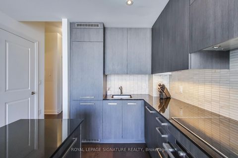 Photo 7 at 1104 - 8 The Esplanade, Waterfront Communities C8, Toronto Photo 7 at 1104 - 8 The Esplanade, Waterfront Communities C8, Toronto