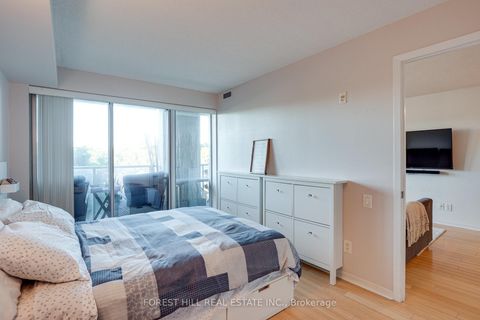 Photo 6 at 301 - 1040 The Queensway Avenue, City Centre West, Toronto