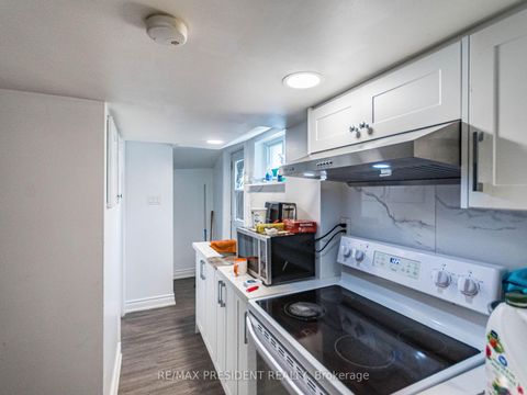 Photo 23 at 135 Kitchener Road, West Hill, Toronto