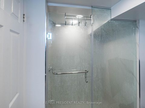 Photo 26 at 135 Kitchener Road, West Hill, Toronto