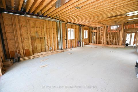 Photo 8 at 26 Rainbow Drive, West Woodbridge, Vaughan